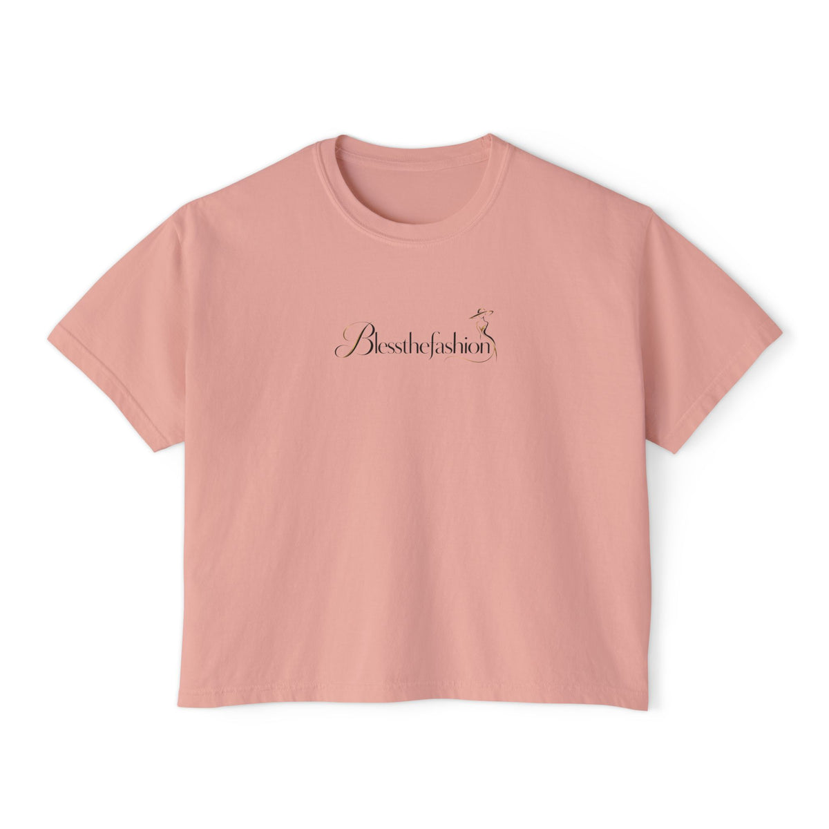 Women's Boxy Tee with Minimalist “Amour Toujours” Script